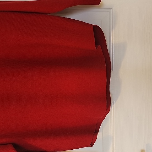 LUNA WOMAN'S SWEATER TOP - Picture 7 of 10